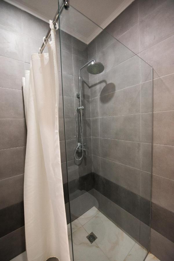 Evropa Hotel กากรา ภายนอก รูปภาพ